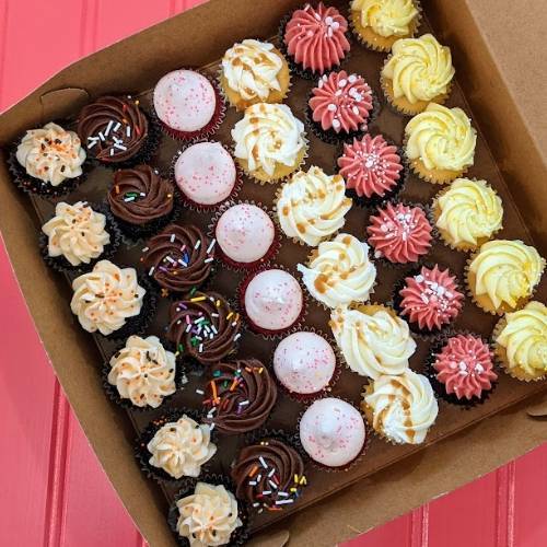 Boîte de 36 Mini-Cupcakes / Box of 36 Mini-Cupcakes