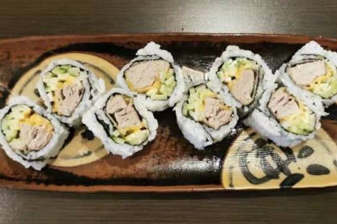 Tuna Tempura Roll
