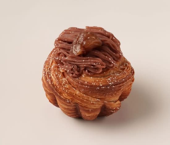 Mont Blanc CREAM CROISSANT