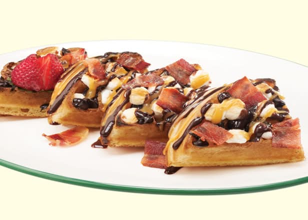 S'more waffle (980 Cals.)