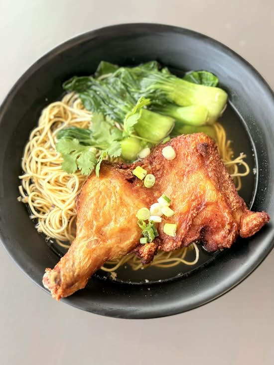 Fried Chicken Egg Noodle Soup