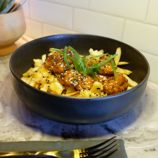 Poutine Poulet Tao / Poutine Chicken Tao