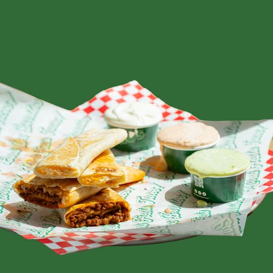 Rouleau de fromage / Cheese roll