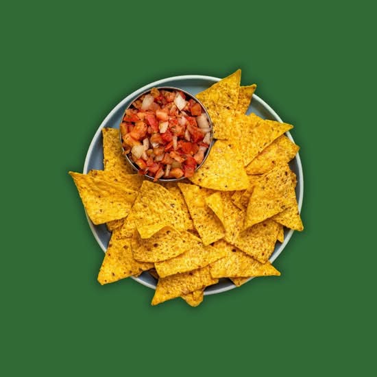 Croustilles & salsa / Chips and Salsa