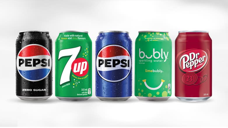 4 Canned Drinks Bundle / Lot de 4 boissons en canette