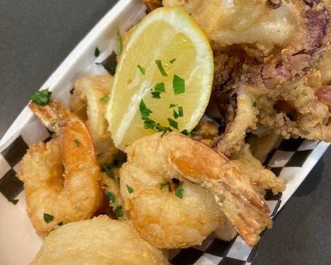 Calamari Fritti with Shrimp