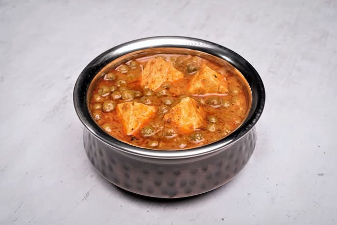 Matar Paneer