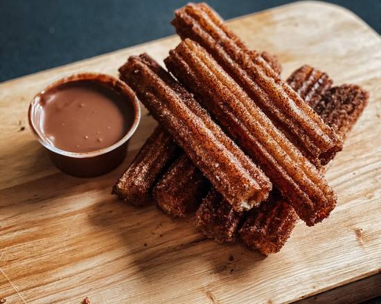 Churros farcis au chocolat noisette