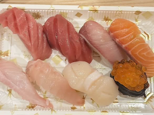 MOLTAN’s Nigiri set
