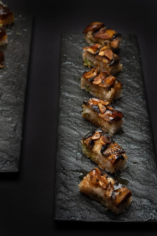 Unagi Oshi