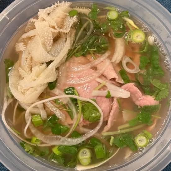 Phở Tái Sách
