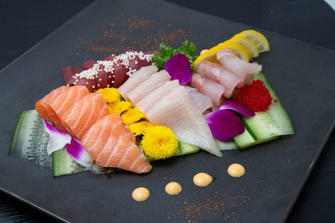Mikasa Sashimi