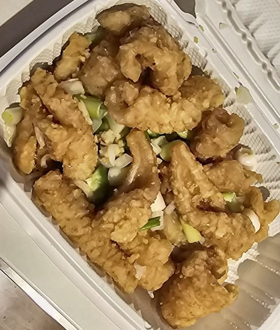 19.Deep Fried Spicy Squids with Rock Salt