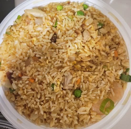 87.Chong Qing Deluxe Fried Rice with BBQ Pork and Shrimp