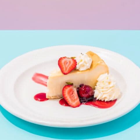 New York Style Strawberry Cheesecake