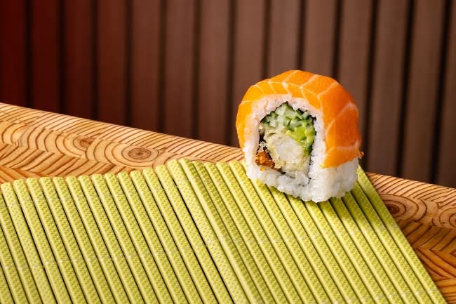 Red Dragon Roll (8pcs)
