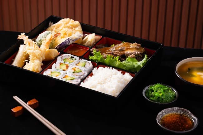 Beef Teriyaki Bento Box SS