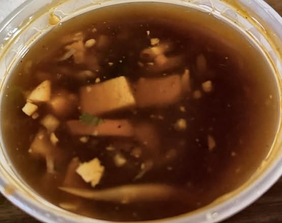 Hot & Sour Soup - Veg