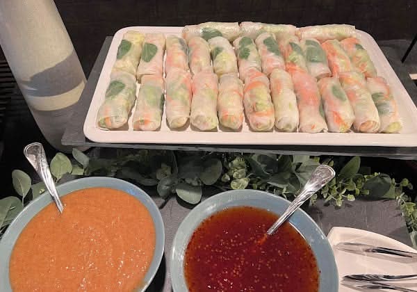 Fresh spring rolls (12 PCS)