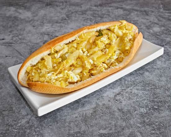 Sandwich Frites Omelette / Sandwich Fries Omelette