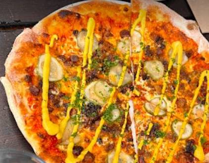10 Hour Smoked Texas Brisket Pizza