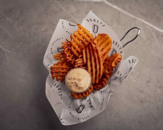 Panier de Frites Gaufrées Épicées