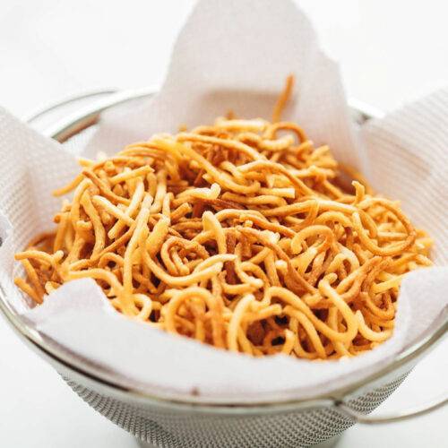 Fried Noodles for Soup