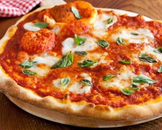 14" Large Margherita pizza