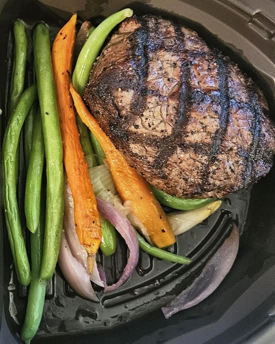 Grilled Sirloin Steak (9oz)