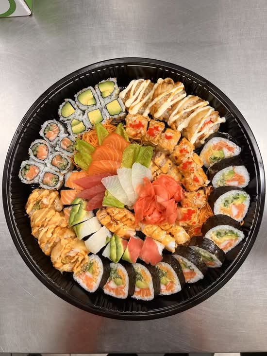 KIMPO SPECIAL SUSHI COMBO (61mcx)