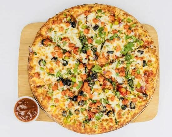 Tandoori Paneer Pizza, Green Pepper & Onion