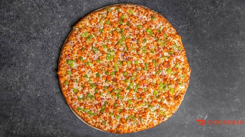 Tandoori Paneer Pizza
