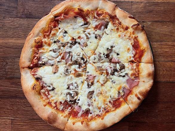 Pizza Champignons et Jambon / Mushroom & Ham