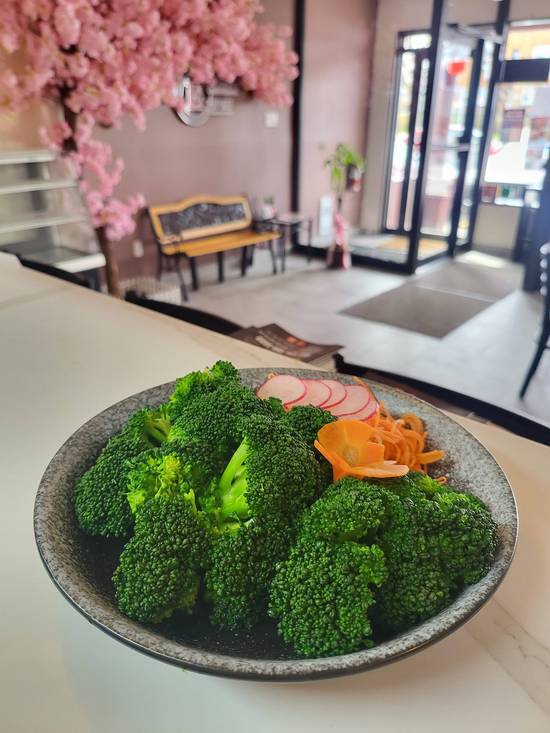 V05 Brocoli à l’ail/Garlic Broccoli