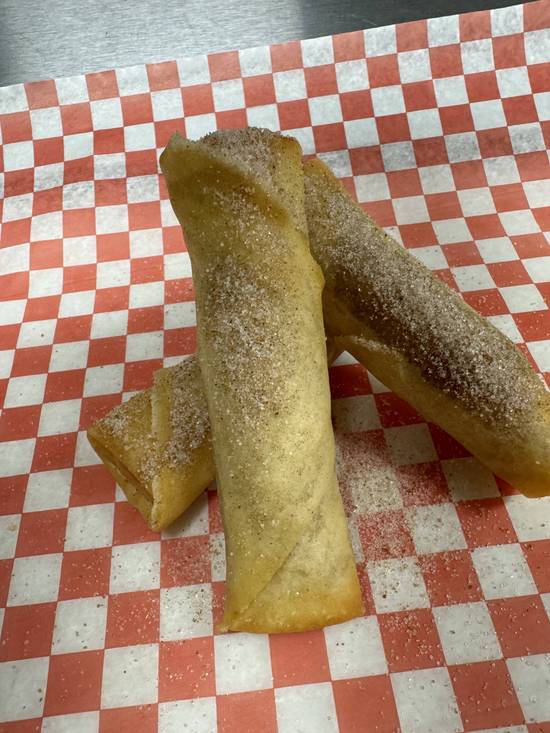 Apple Pie Spring Rolls