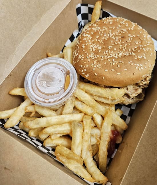 Zinger Burger+ Fries