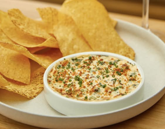CREOLE CRAB & SPINACH DIP