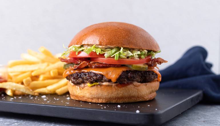 CHEDDAR BACON BURGER