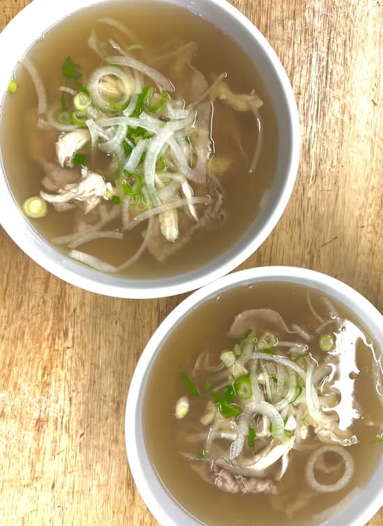 08. Pho Tai
