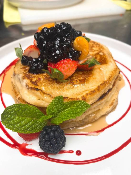 Blueberry Pancake with Maple Butter