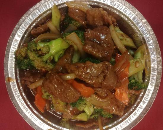 45. Boeuf Sauté avec Brocolis / Beef Sauteed with Broccoli