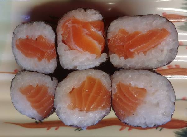 #26.  Saumon / Salmon (Sake Maki)