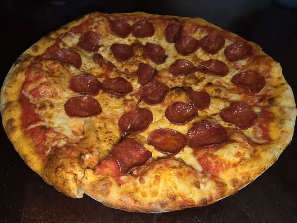 Pizza Pepperoni / Pepperoni Pizza