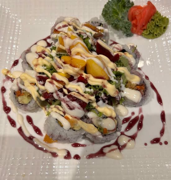 Mango Paradise Roll
