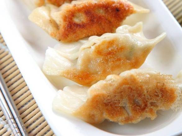 Pork dumplings（6pcs）