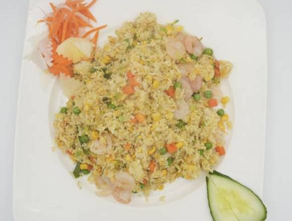 27. Cơm Chiên Tôm / Shirmp Fried Rice