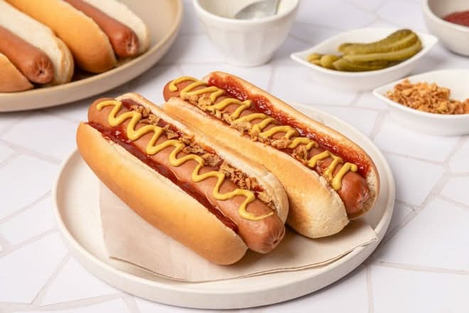 2 hot Dogs