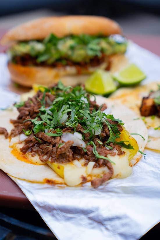 Chilaca asada / Grilled steak