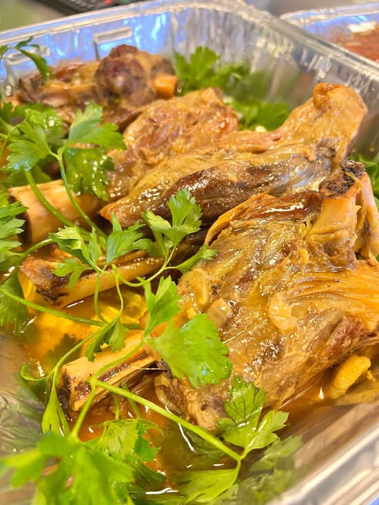 Lamb Shank with Saffron Rice (Gf)
