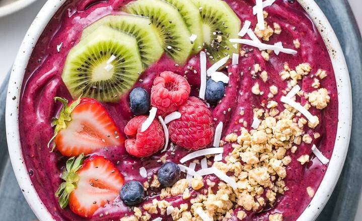 Wild Berry Smoothie Bowl